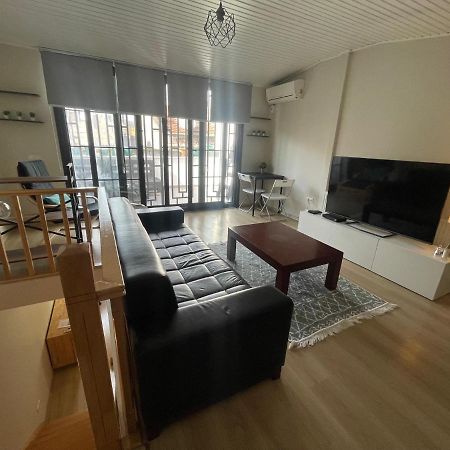 Apartamento Duplex With Terrace In Center,5Mn Walk To Istiklal Estambul Exterior foto